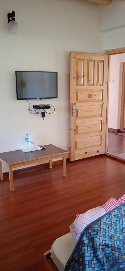 Lhardak Home Stay Leh Exterior photo
